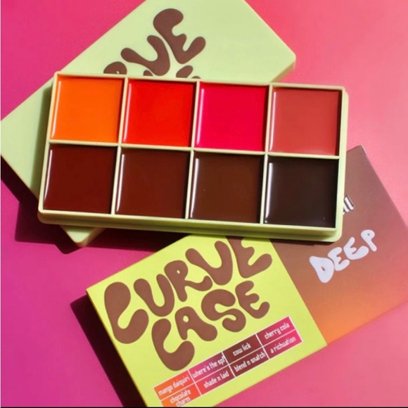 Made by Mitchell Curve Case Cream Palette in Deep Blush Bronzer Contour BNIB